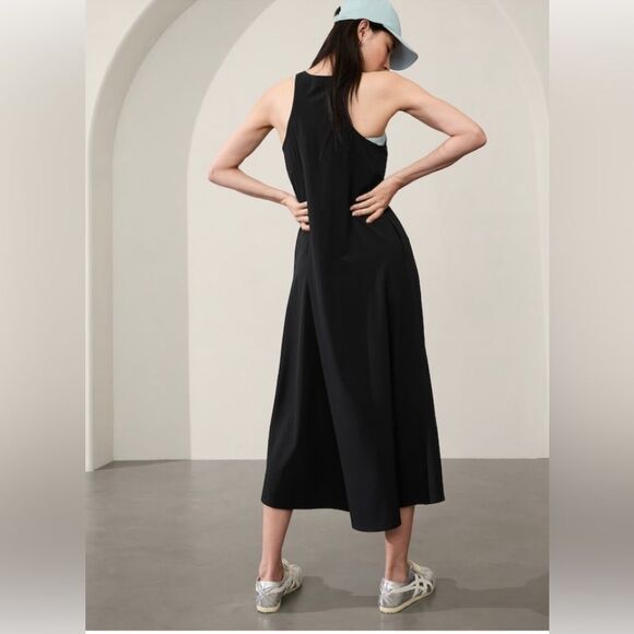 NWT Athleta Presido Traveler Maxi Dress. Black. Small - Picture 2 of 8
